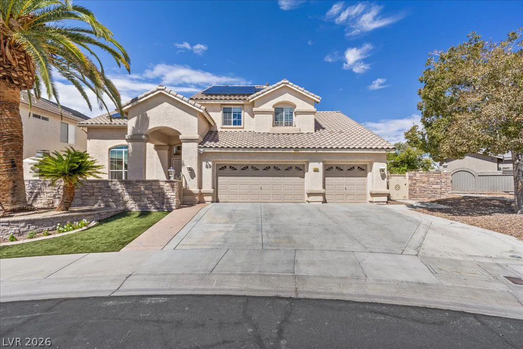 2500 Antique Blossom, Henderson, NV 89052