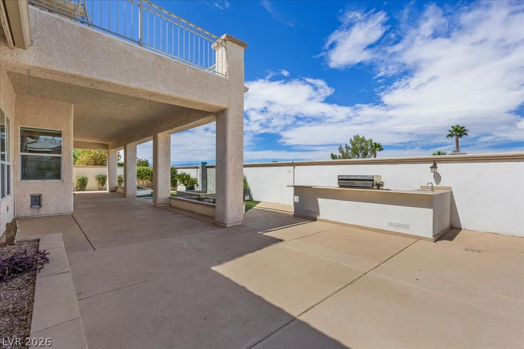 2500 Antique Blossom, Henderson, NV 89052
