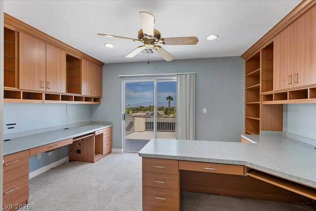 2500 Antique Blossom, Henderson, NV 89052