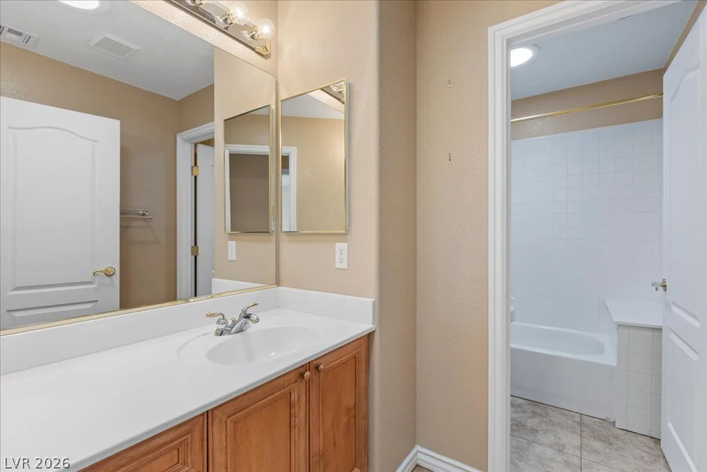 2500 Antique Blossom, Henderson, NV 89052