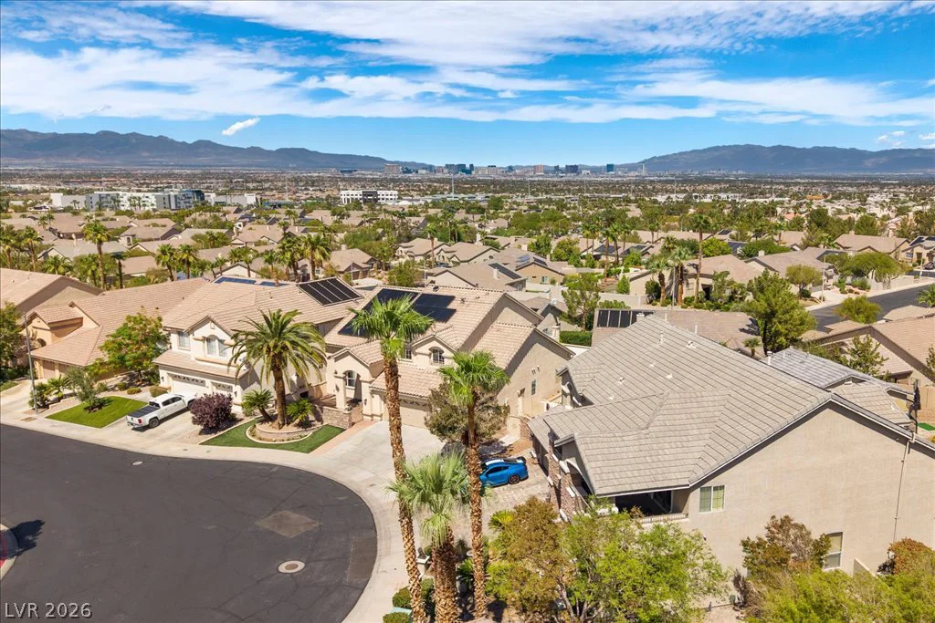 2500 Antique Blossom, Henderson, NV 89052
