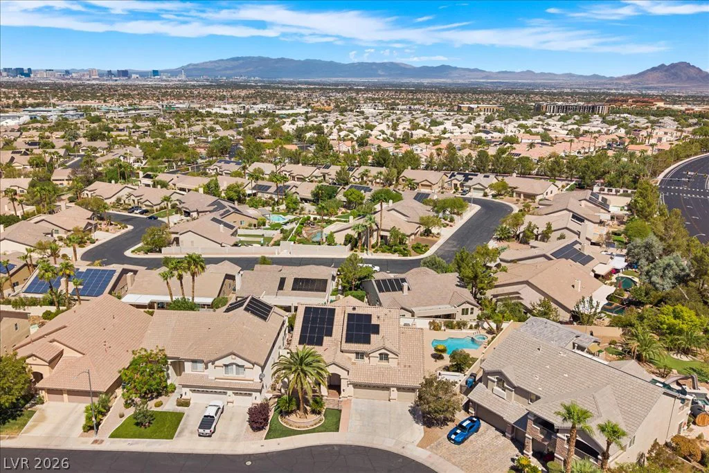 2500 Antique Blossom, Henderson, NV 89052