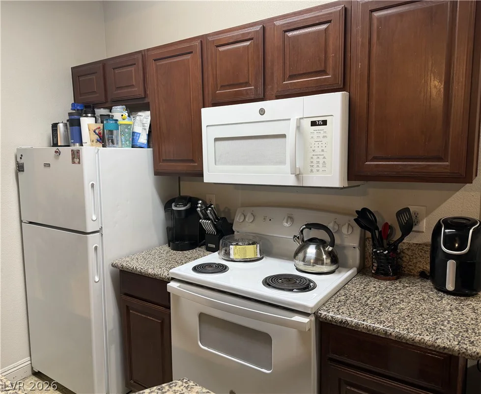 5162 Jones, Las Vegas, NV 89118