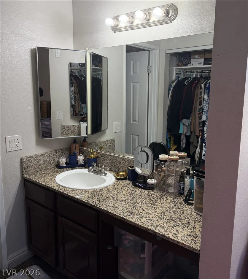 5162 Jones, Las Vegas, NV 89118