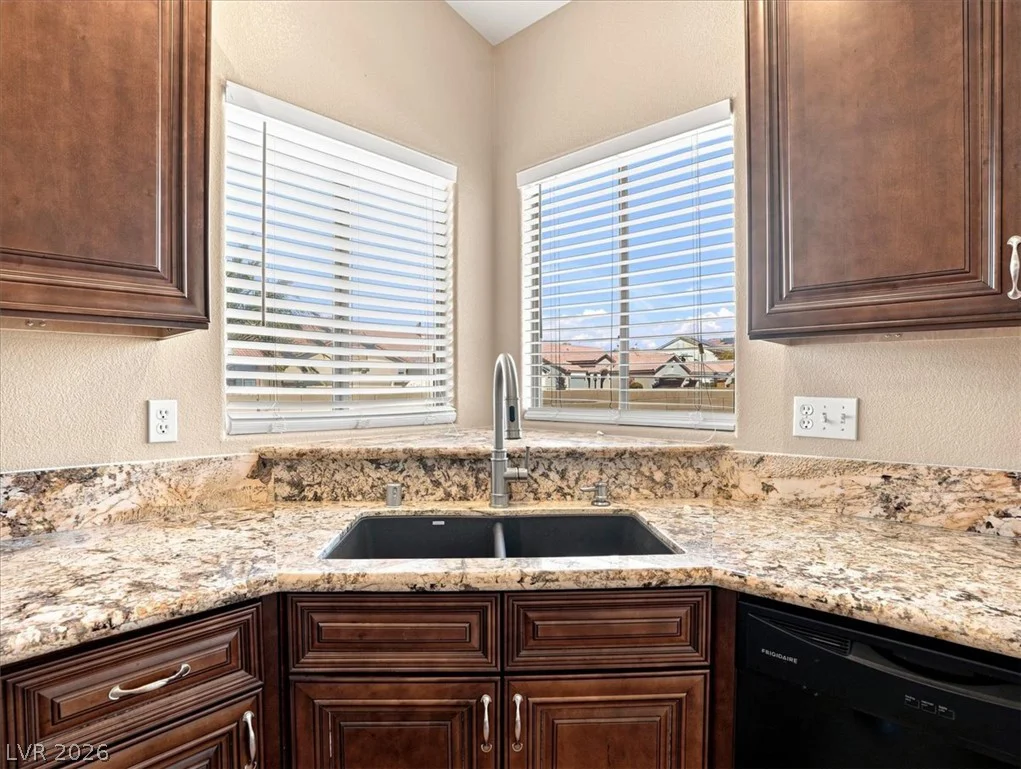 7501 Trickling Wash, Las Vegas, NV 89131