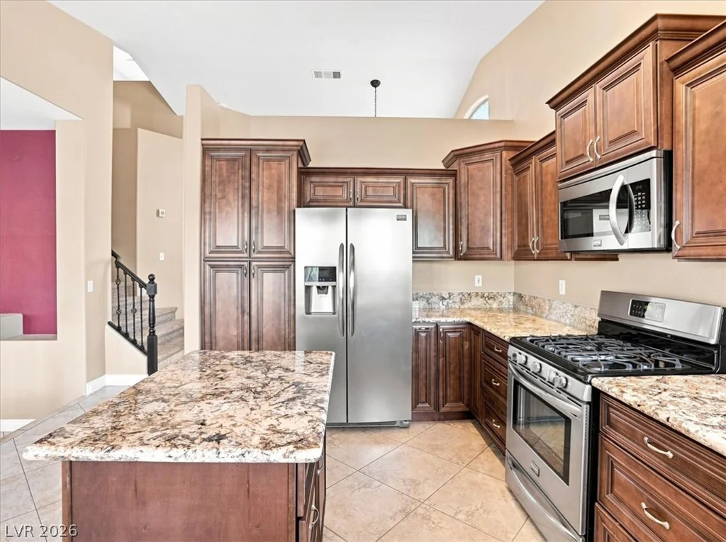 7501 Trickling Wash, Las Vegas, NV 89131