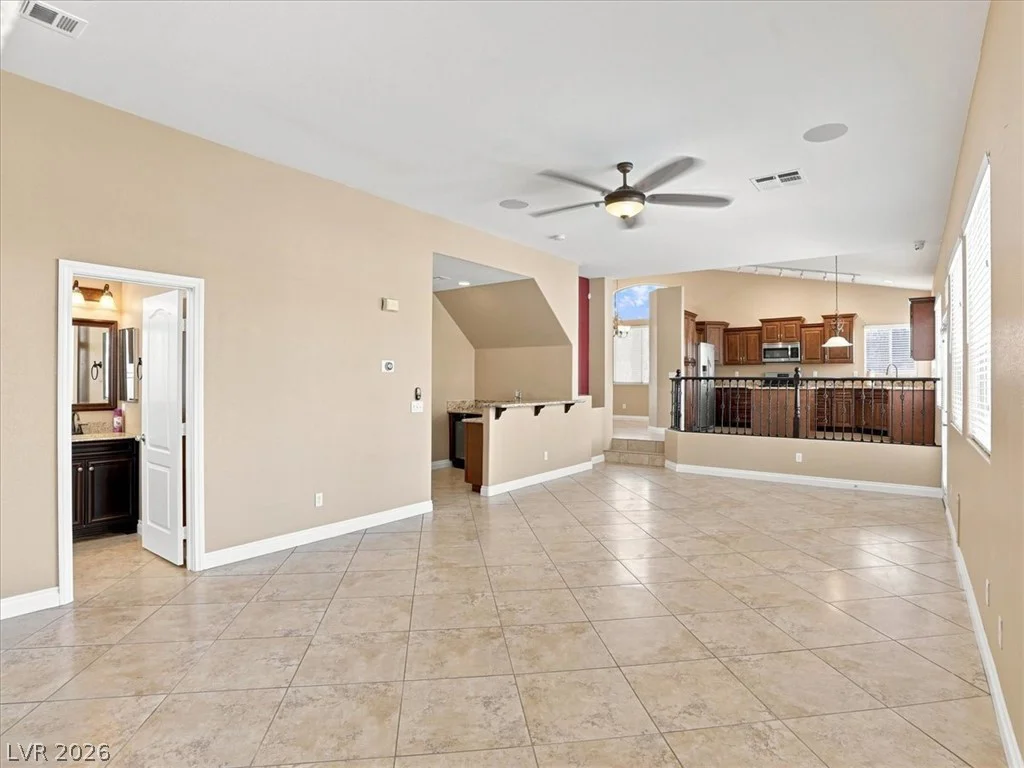 7501 Trickling Wash, Las Vegas, NV 89131