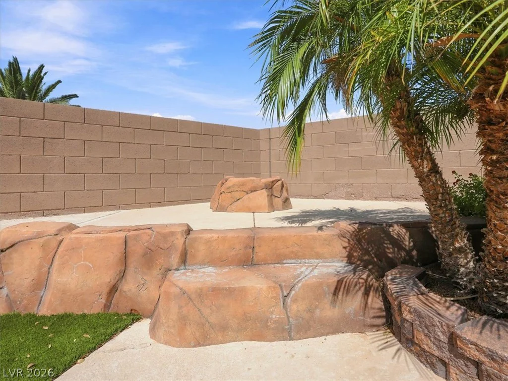 7501 Trickling Wash, Las Vegas, NV 89131