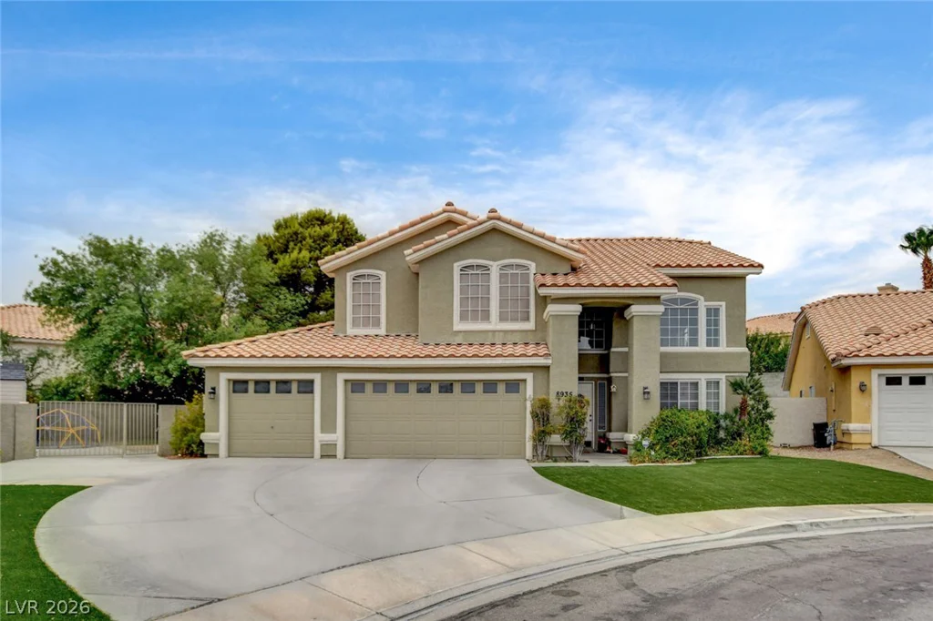 8935 Waymire Creek, Las Vegas, NV 89147