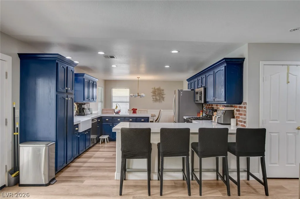 8935 Waymire Creek, Las Vegas, NV 89147