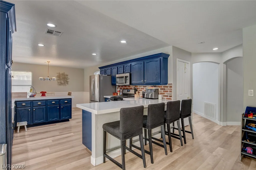 8935 Waymire Creek, Las Vegas, NV 89147