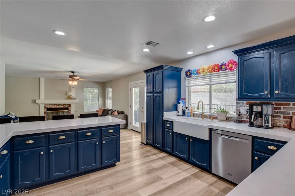 8935 Waymire Creek, Las Vegas, NV 89147