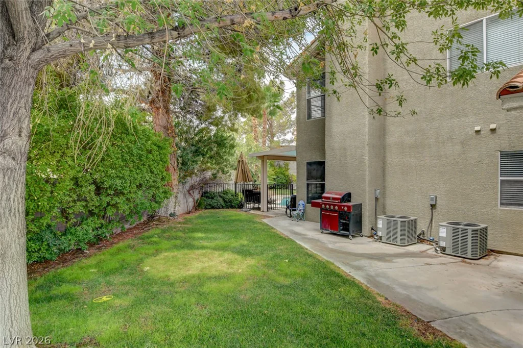 8935 Waymire Creek, Las Vegas, NV 89147