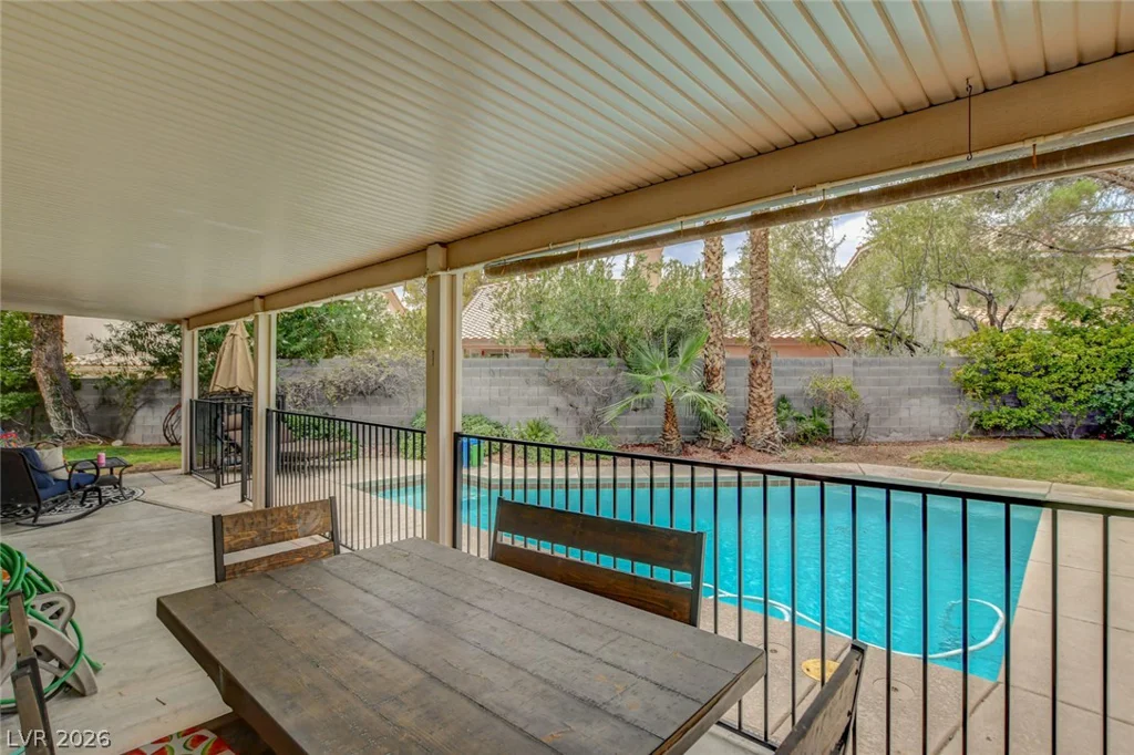 8935 Waymire Creek, Las Vegas, NV 89147