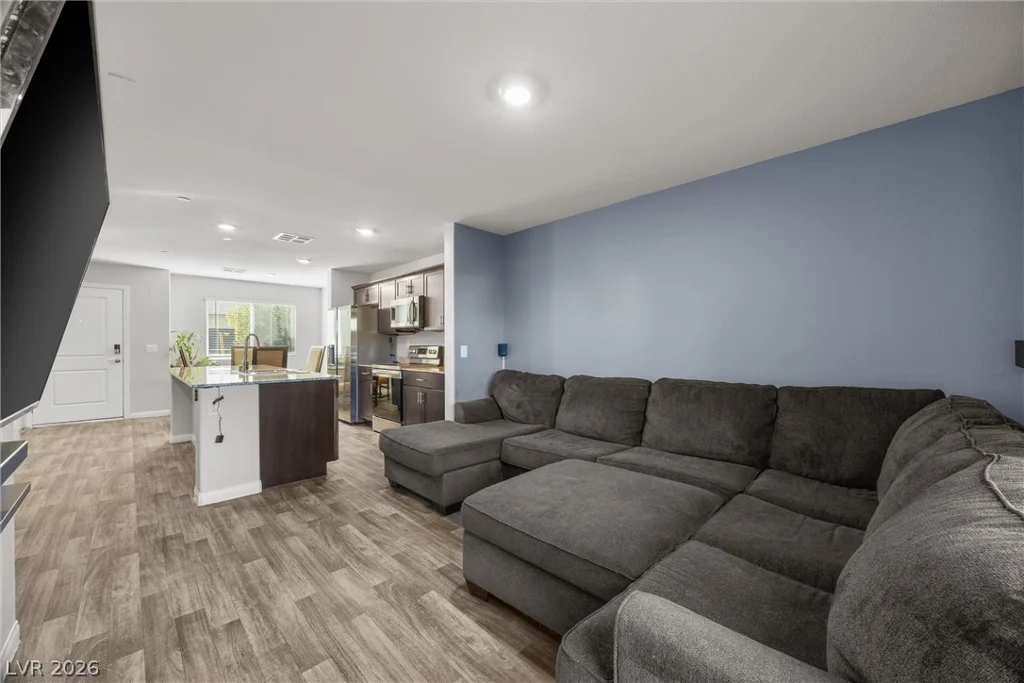 12240 Golden Wreath, Las Vegas, NV 89183