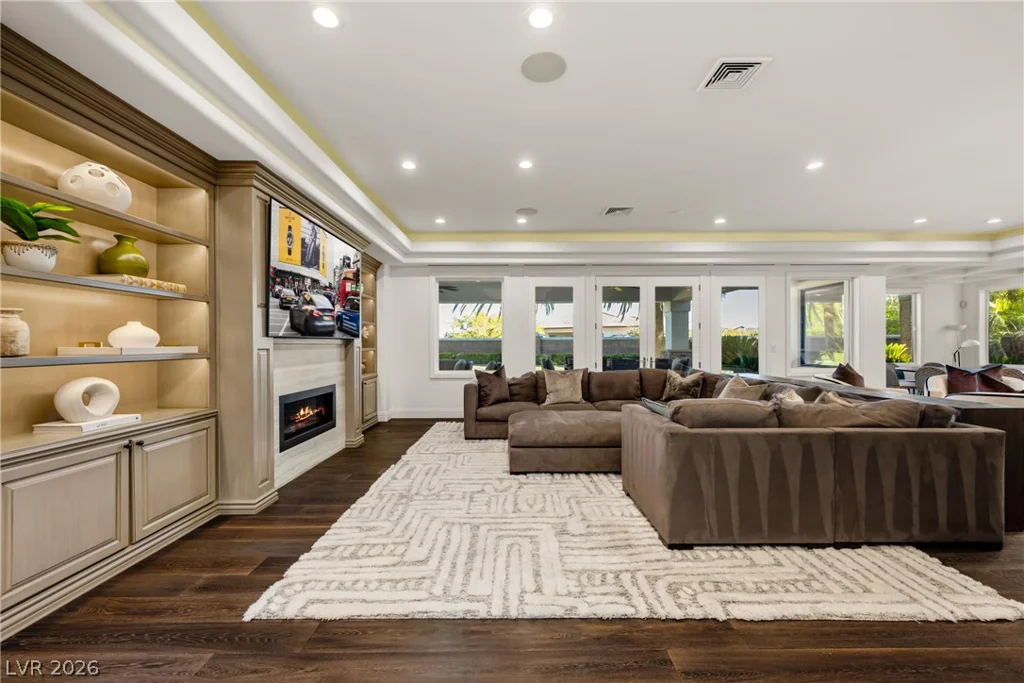 9817 Mountain Grove, Las Vegas, NV 89134