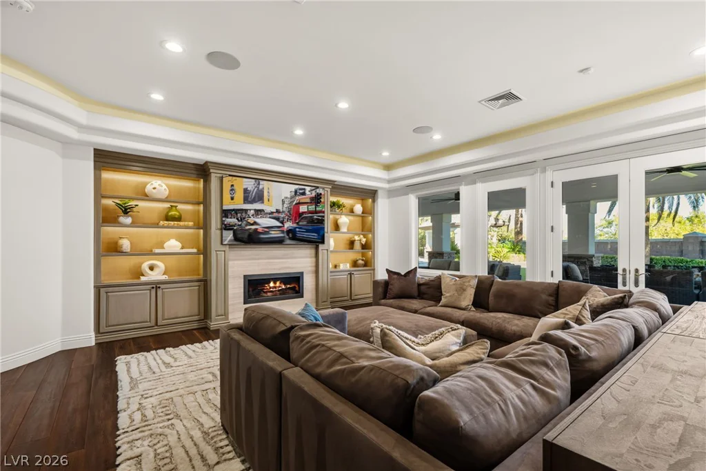 9817 Mountain Grove, Las Vegas, NV 89134