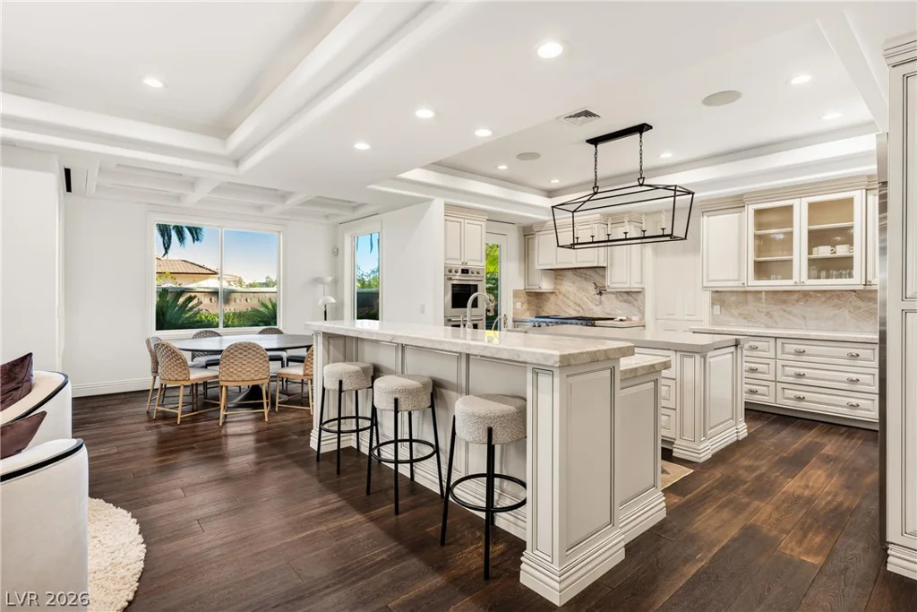 9817 Mountain Grove, Las Vegas, NV 89134