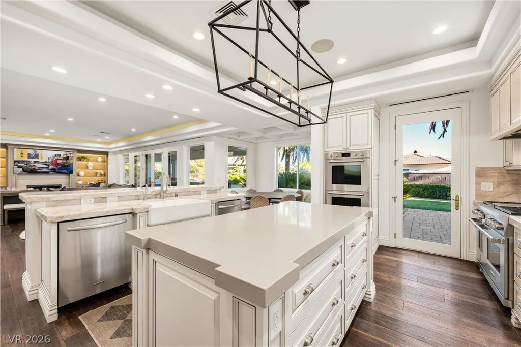 9817 Mountain Grove, Las Vegas, NV 89134