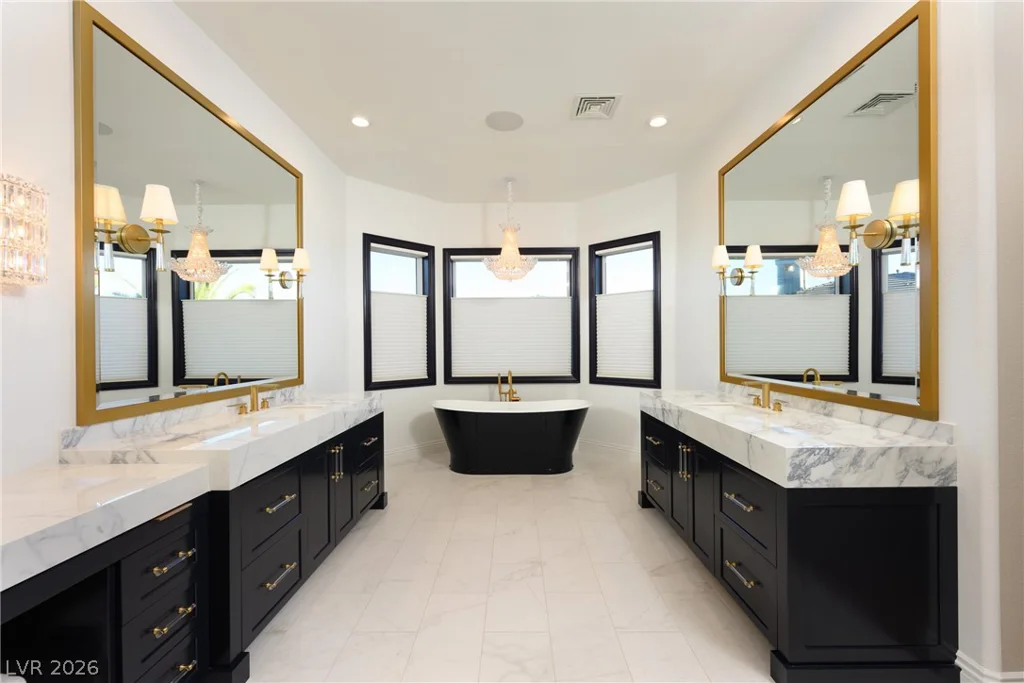 9817 Mountain Grove, Las Vegas, NV 89134