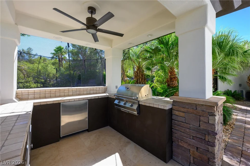 9817 Mountain Grove, Las Vegas, NV 89134