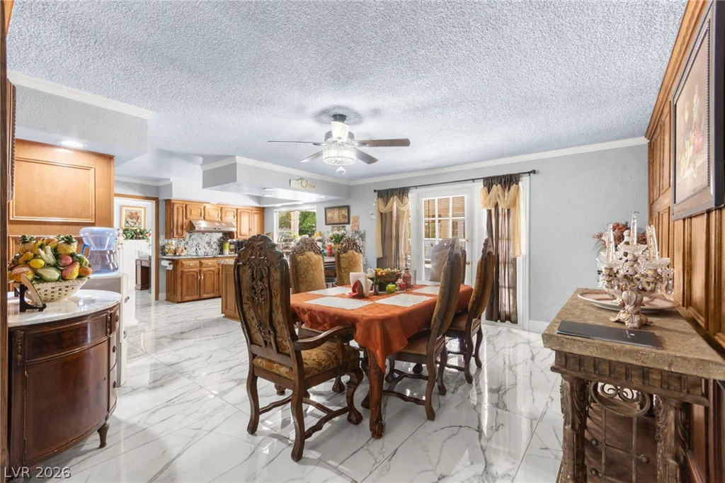 1963 Catalpa, Las Vegas, NV 89108