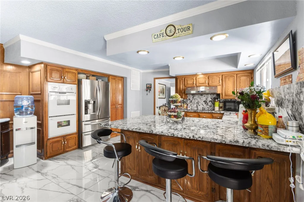 1963 Catalpa, Las Vegas, NV 89108