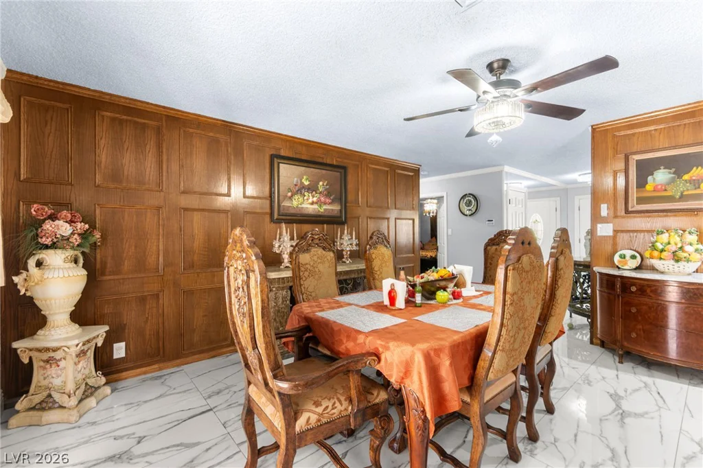 1963 Catalpa, Las Vegas, NV 89108