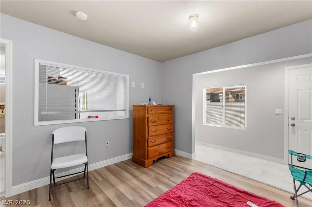 1963 Catalpa, Las Vegas, NV 89108