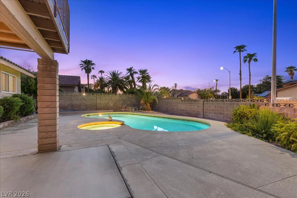 5254 Hibbetts, Las Vegas, NV 89103
