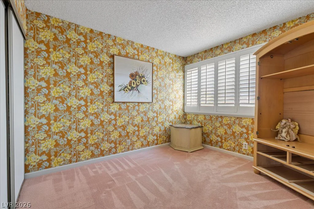 5254 Hibbetts, Las Vegas, NV 89103