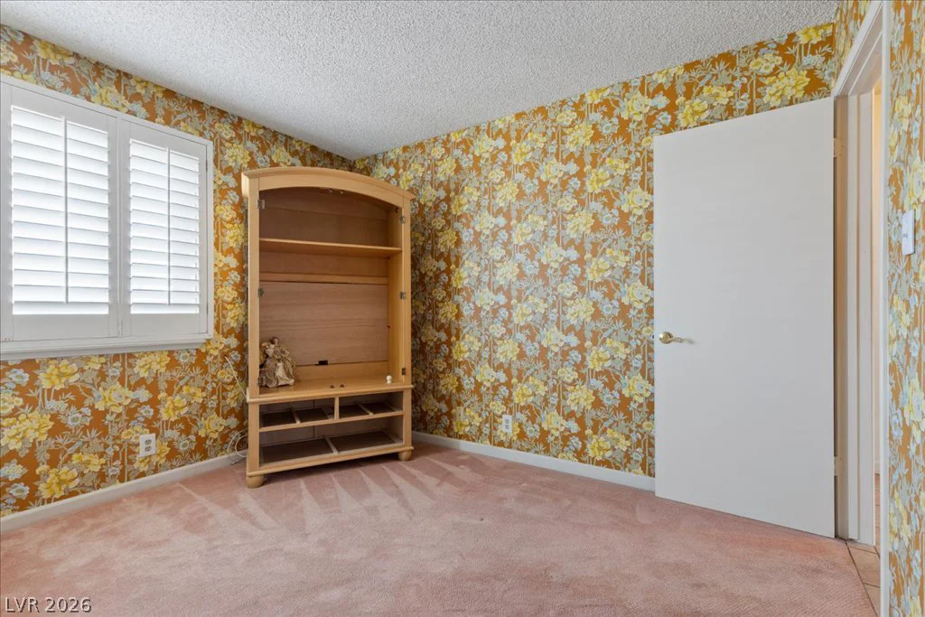 5254 Hibbetts, Las Vegas, NV 89103