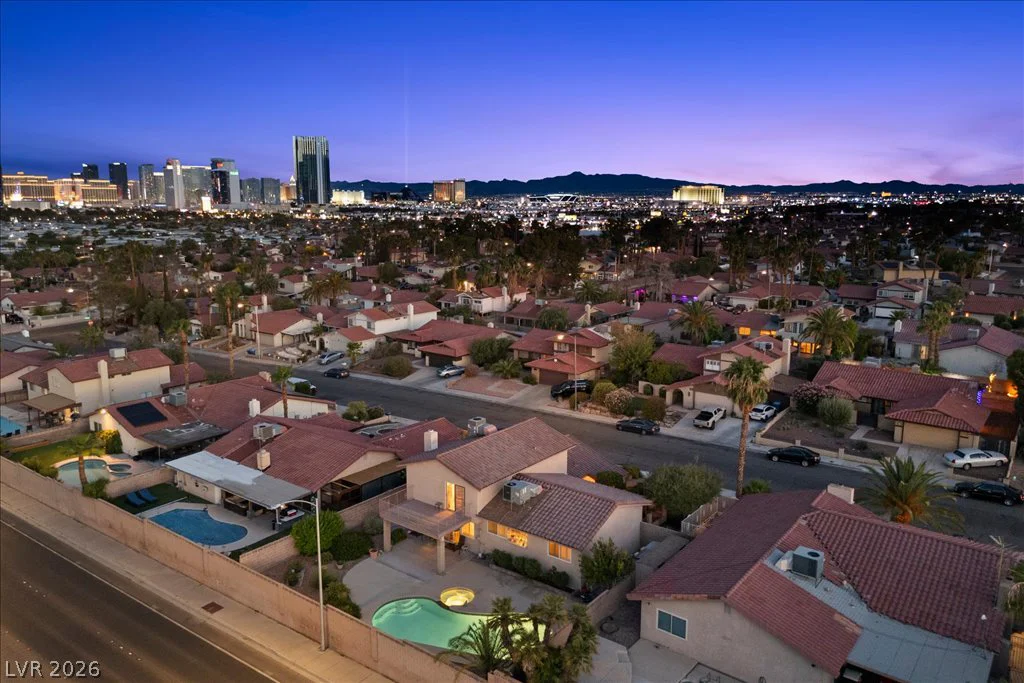 5254 Hibbetts, Las Vegas, NV 89103
