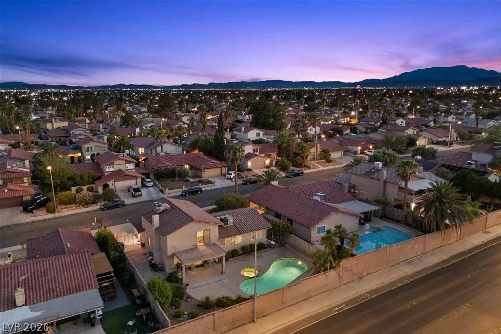 5254 Hibbetts, Las Vegas, NV 89103