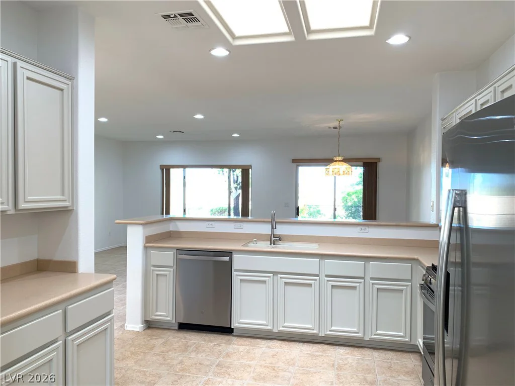 2604 Harrisburg, Henderson, NV 89052