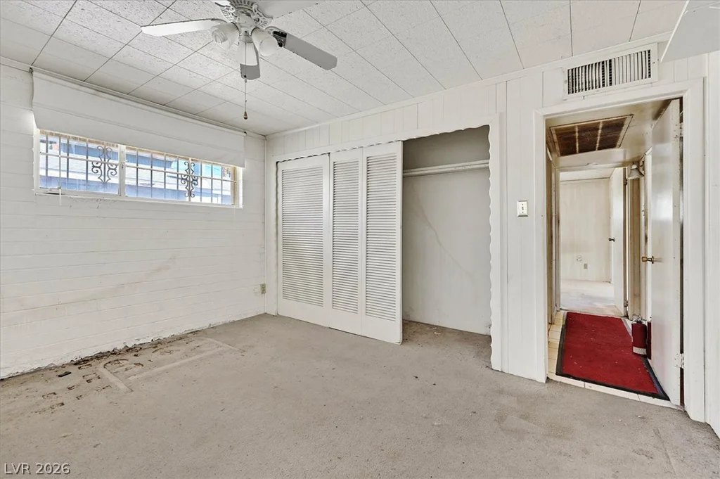 325 Vandalia, Las Vegas, NV 89106