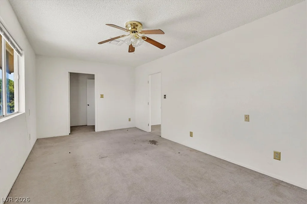 325 Vandalia, Las Vegas, NV 89106