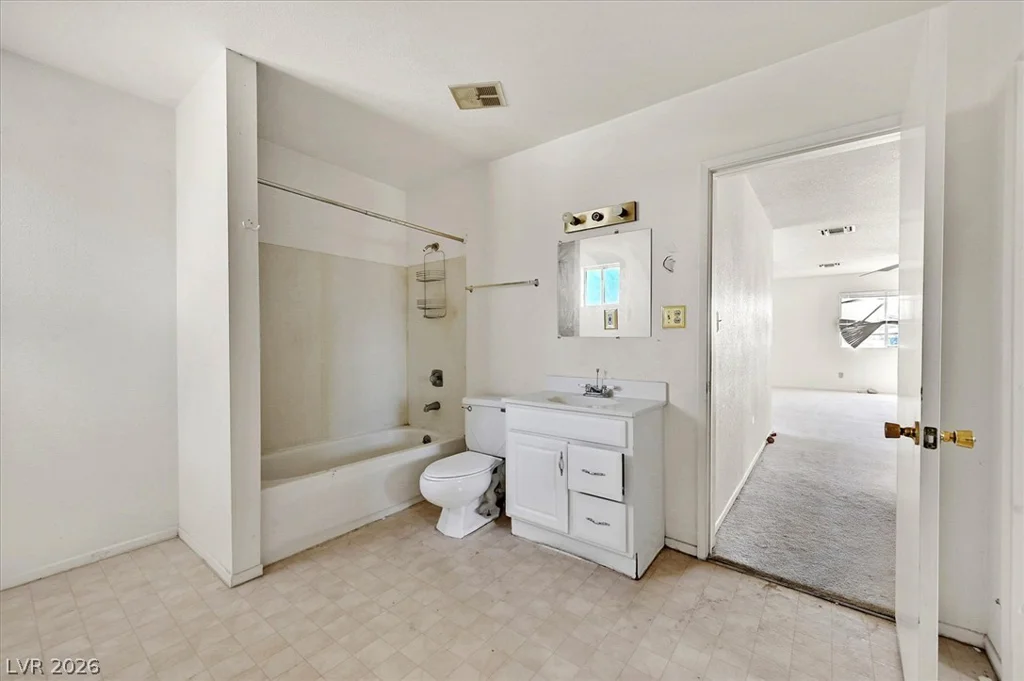 325 Vandalia, Las Vegas, NV 89106