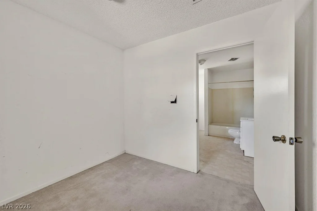 325 Vandalia, Las Vegas, NV 89106