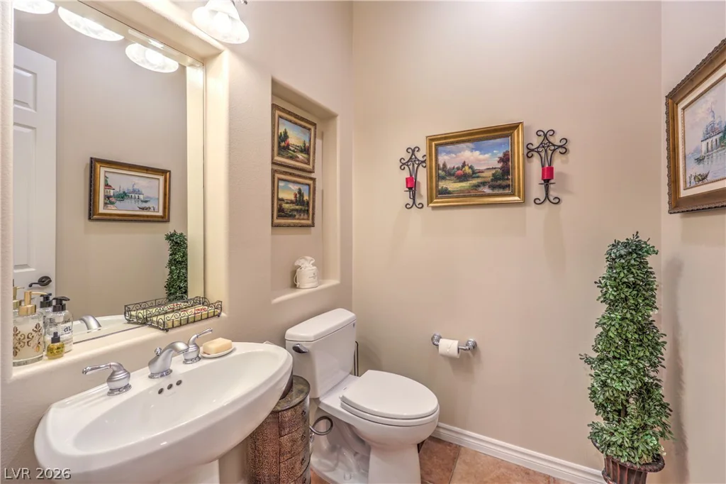 24 CROSS RIDGE, Las Vegas, NV 89135