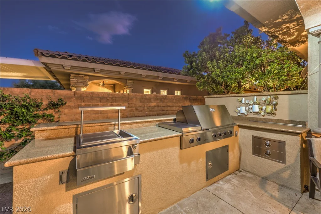 24 CROSS RIDGE, Las Vegas, NV 89135