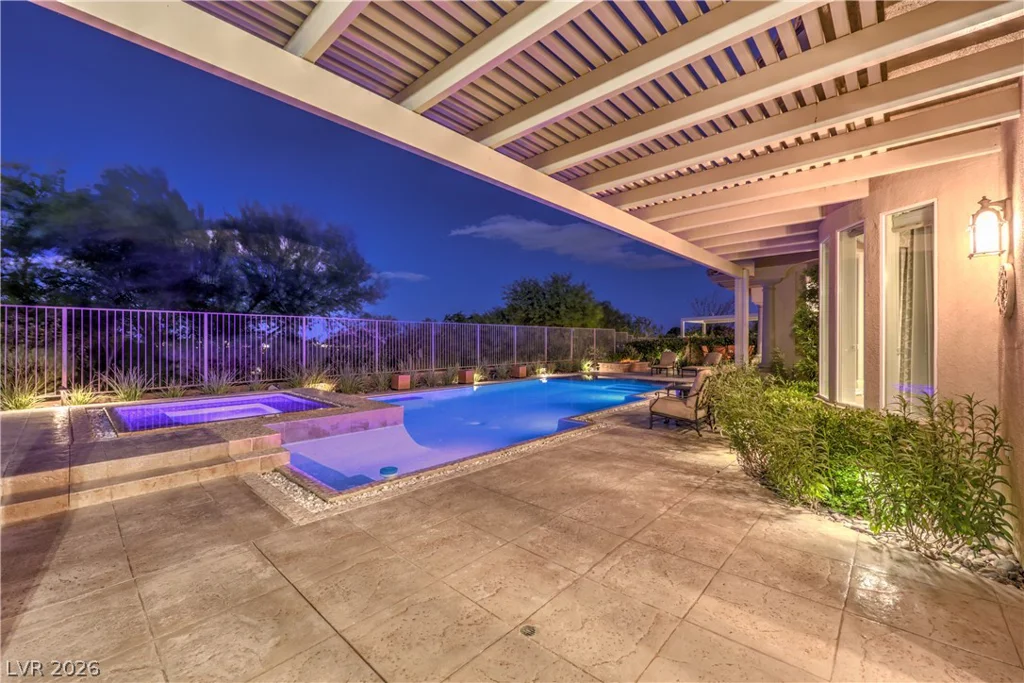 24 CROSS RIDGE, Las Vegas, NV 89135