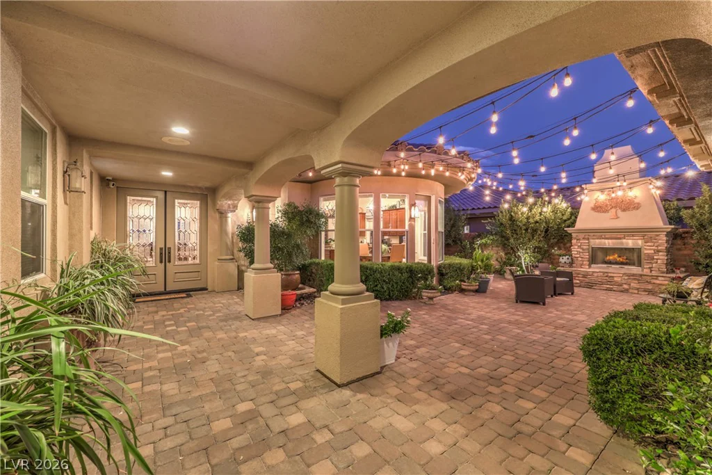 24 CROSS RIDGE, Las Vegas, NV 89135