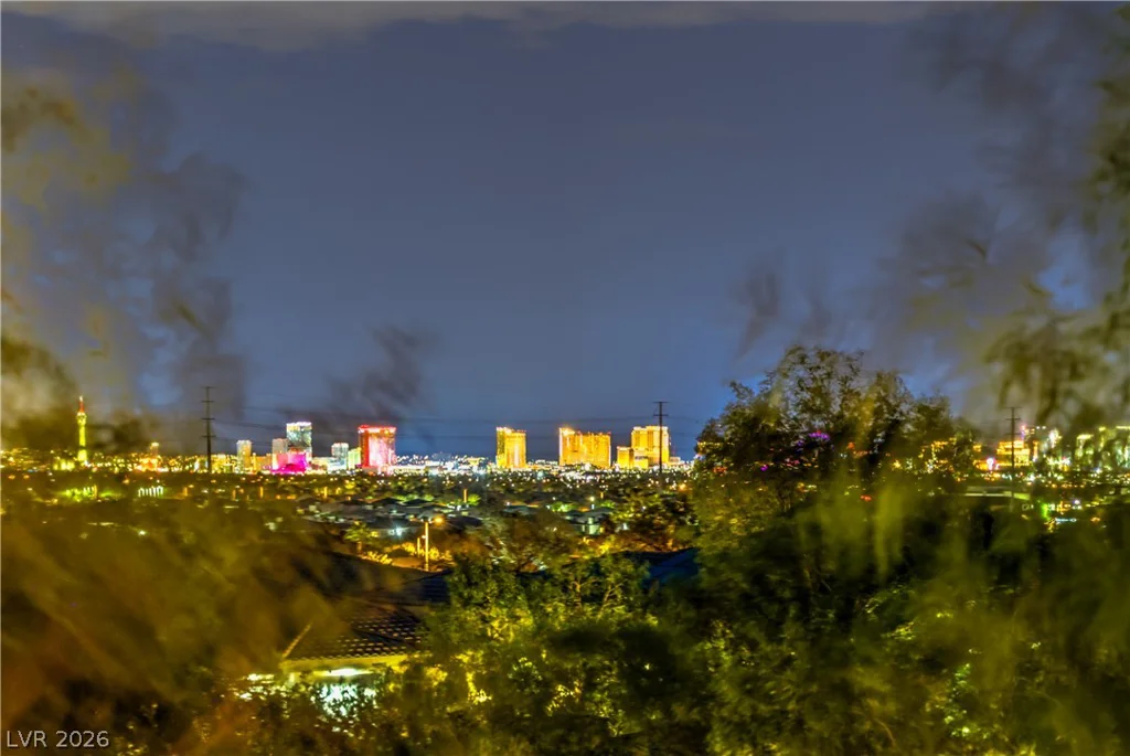 24 CROSS RIDGE, Las Vegas, NV 89135