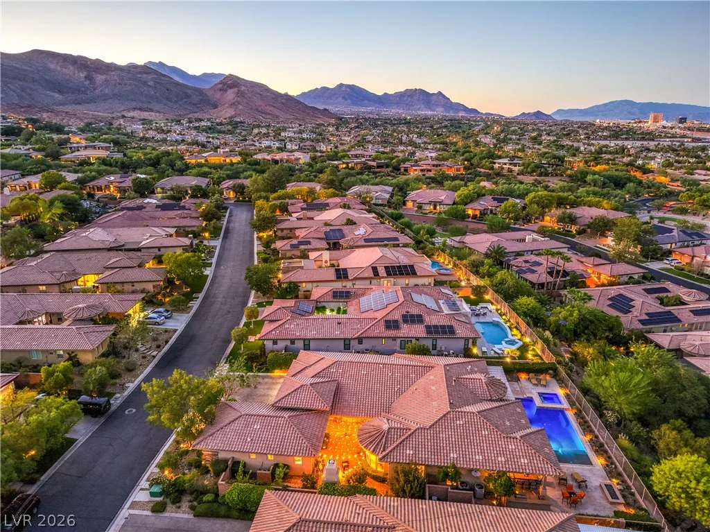 24 CROSS RIDGE, Las Vegas, NV 89135