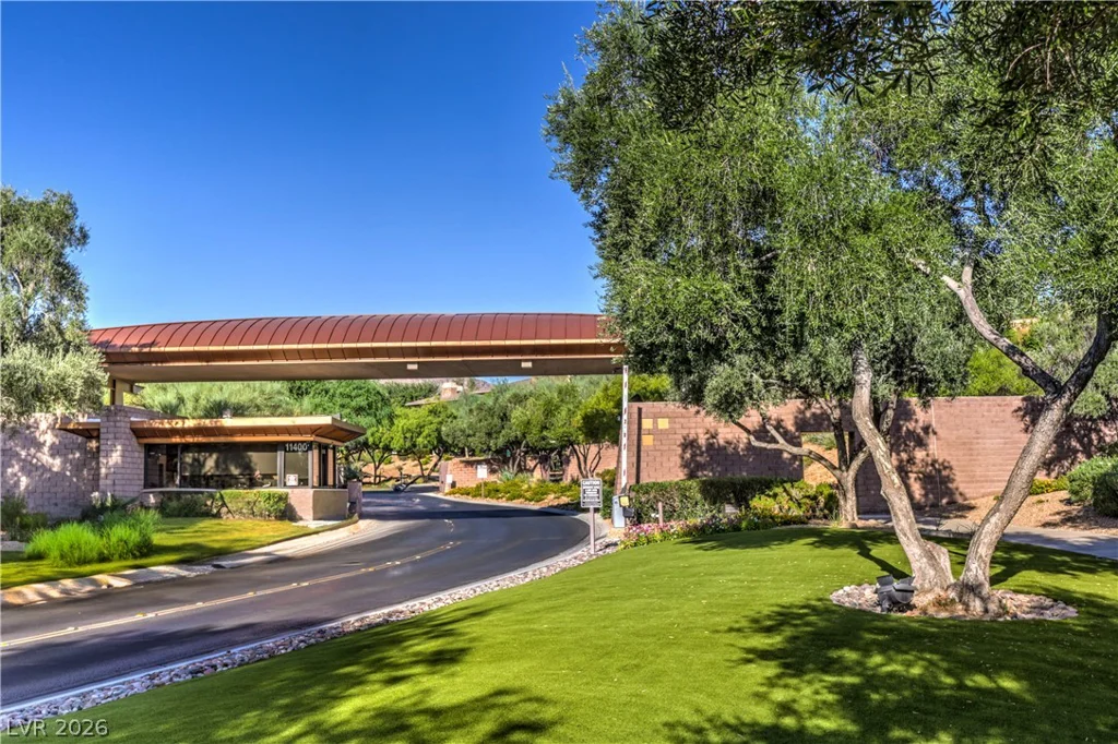 24 CROSS RIDGE, Las Vegas, NV 89135