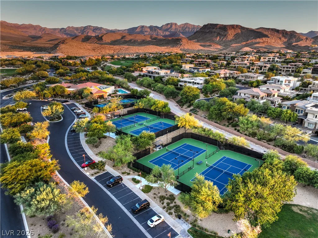 24 CROSS RIDGE, Las Vegas, NV 89135