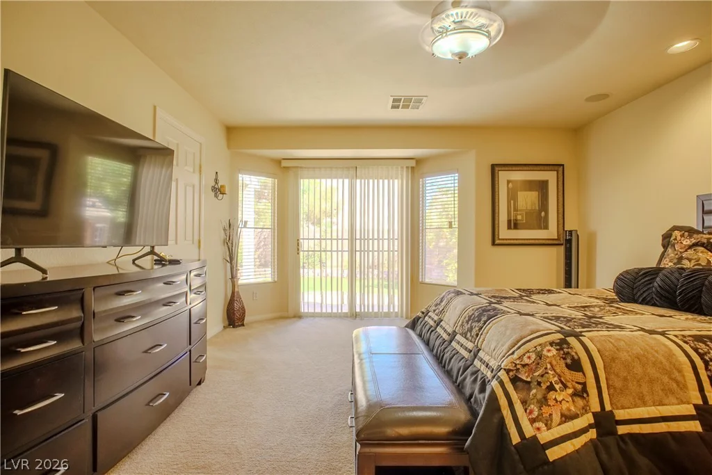 6668 Ironbound Bay, Las Vegas, NV 89139