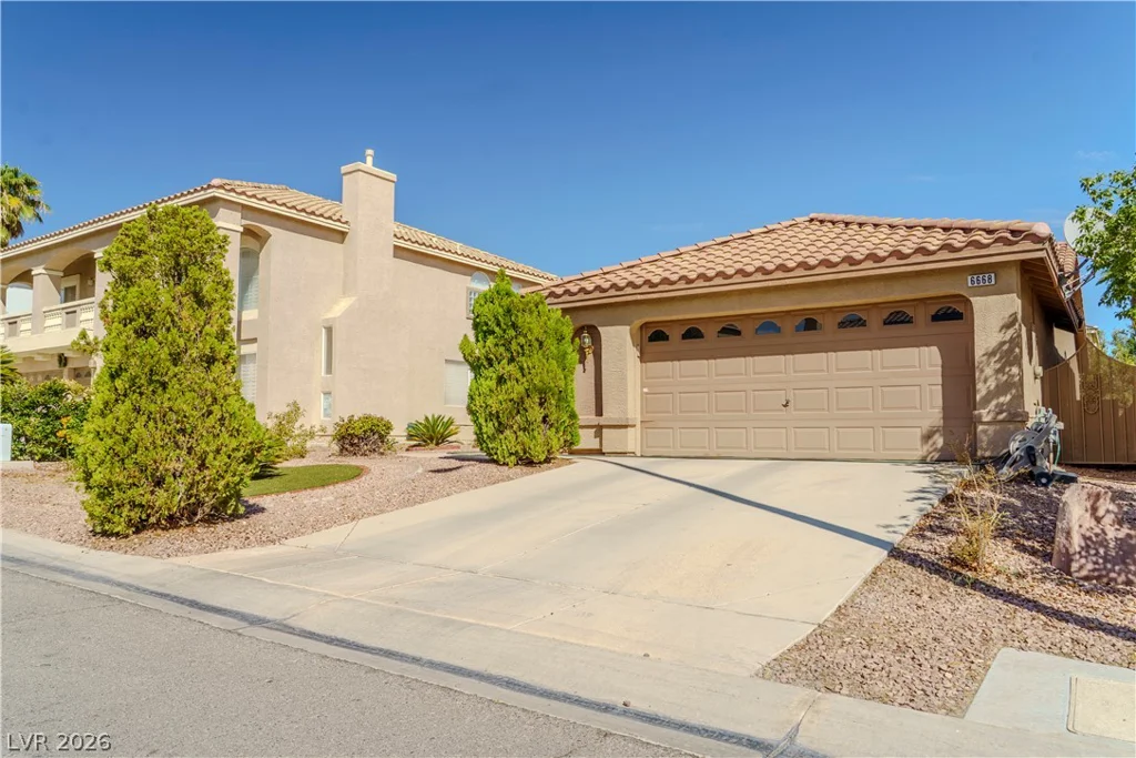 6668 Ironbound Bay, Las Vegas, NV 89139
