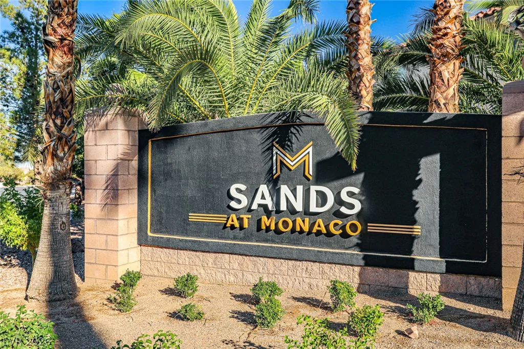 8468 REGAL HILLS, Las Vegas, NV 89117